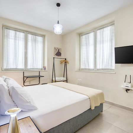 Bentzi...Boutique Apartment 1, Classic Double With Kitchenette, 2 Guests Athens Exterior photo